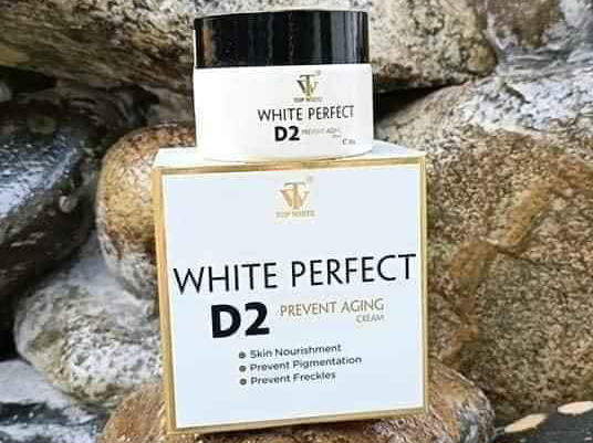Kem dưỡng da ban đêm White Perfect D2 Top White